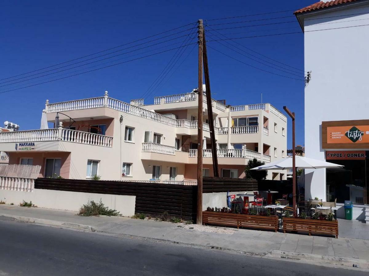 One Bedroom Apartment Alina Court 4 Paphos Exterior photo